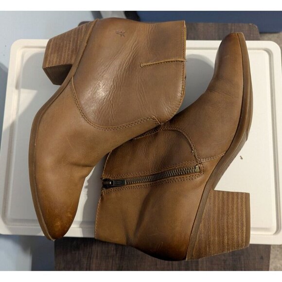 FRYE Women Size 9.5 Wheat Brown Leather Jennifer Seam Ankle Booties 3471729 - Picture 9 of 16